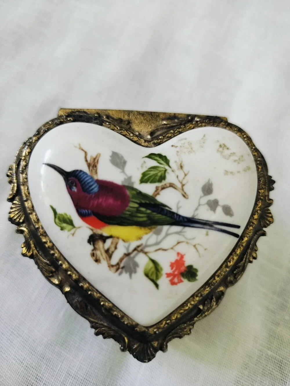 Vintage Heart Shaped Trinket Jewelry Music Box Ornate Metal Bird Japan